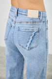 Casual Chic Denim: Lightwash