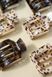 Blonde Tortoise Square Hair Clip: Medium