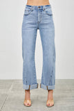 Casual Chic Denim: Lightwash