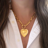 Cross My Heart Necklace: Gold