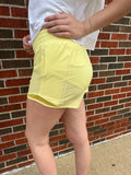 Workout With Me Active Shorts: Lemon Cream