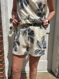 Coastal Couture Shorts: Cream/Navy