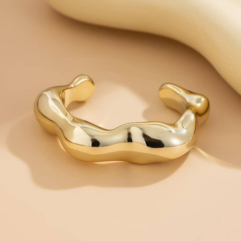 Wavy Rave Bangle: Gold
