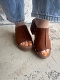Gaslight Chunky Heels: Chestnut