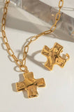 Cutesy Cross Ring: Gold