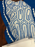 Cue The Spring Hues Top PLUS: Blue Mix