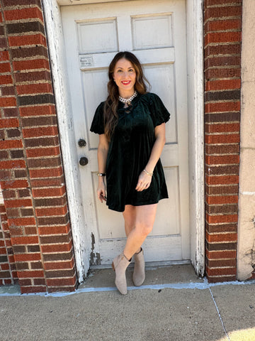Vera Velvet Dress: Green