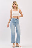 Everyday Essential Denim: Lightwash