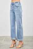 Casual Chic Denim: Lightwash