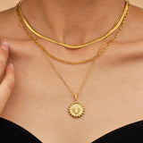 Pretty Little Layers Necklace: Gold