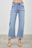 Casual Chic Denim: Lightwash