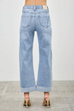 Casual Chic Denim: Lightwash