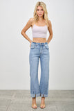 Casual Chic Denim: Lightwash