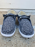 Kayak Sneakers: Black Spotted