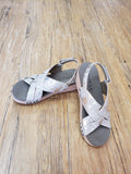 Wow Wedge Sandals: Taupe
