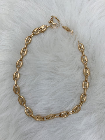 Minimalist Chain Necklace: Gold