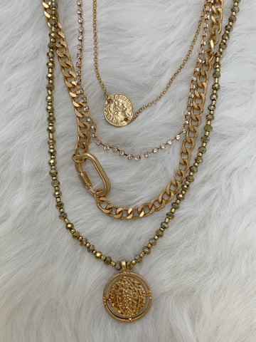 LA Lady Layered Necklace: Gold Mix
